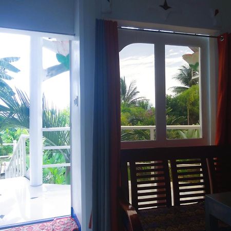Mg Chateau Resort El Nido Exterior photo