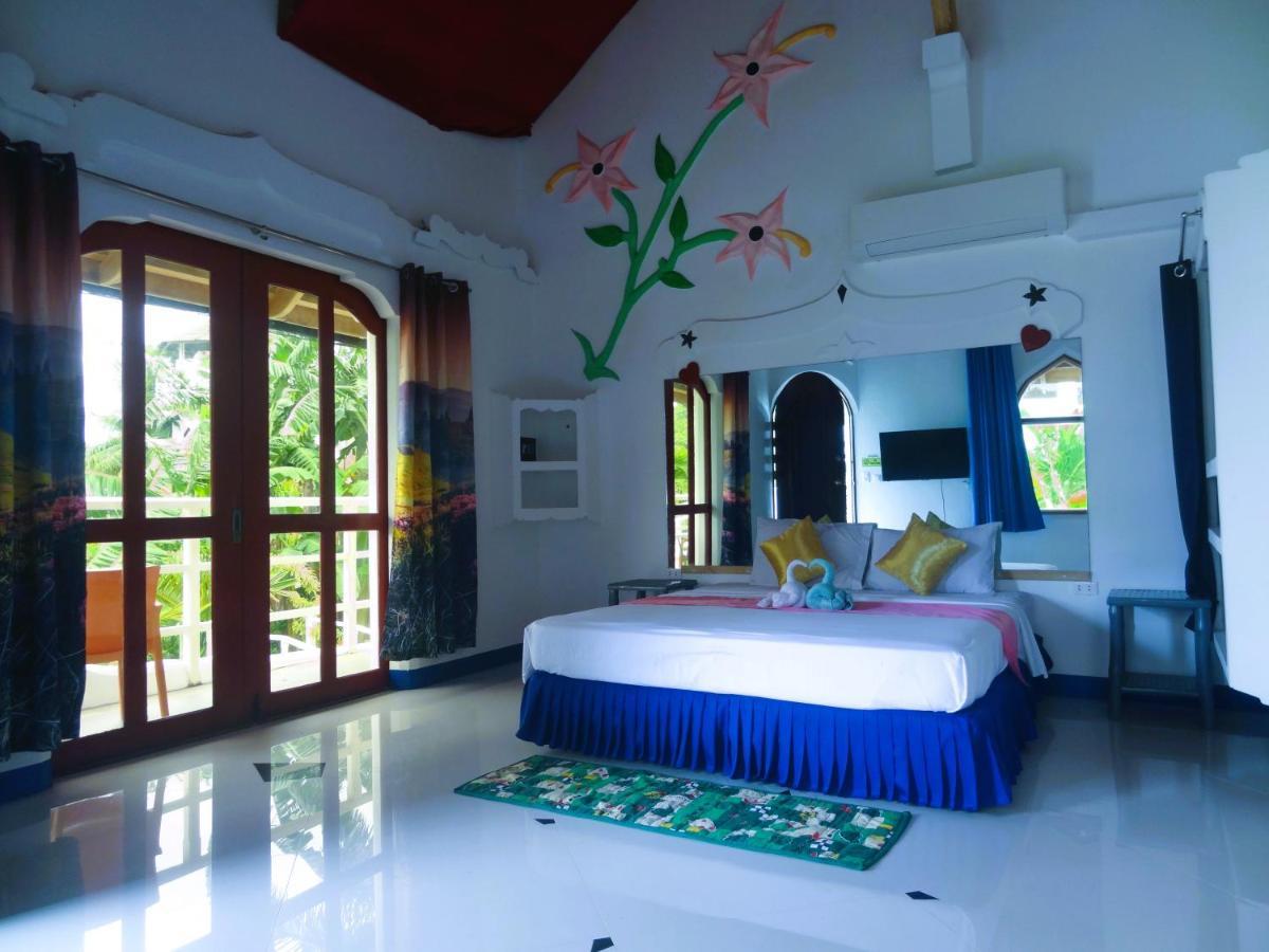 Mg Chateau Resort El Nido Exterior photo