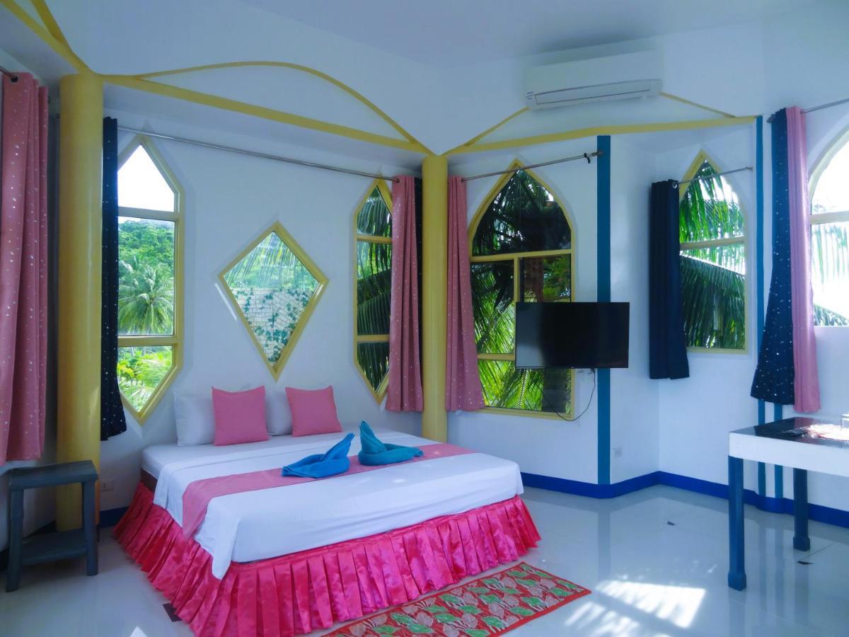 Mg Chateau Resort El Nido Exterior photo