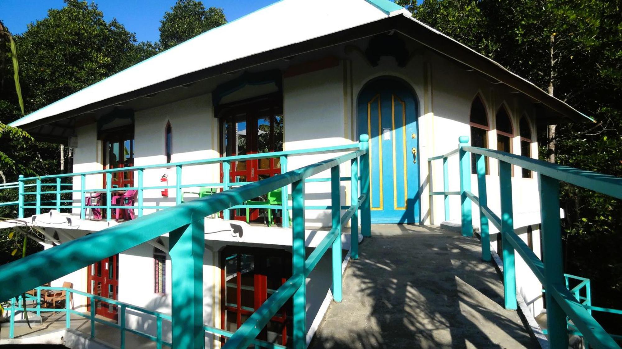 Mg Chateau Resort El Nido Exterior photo