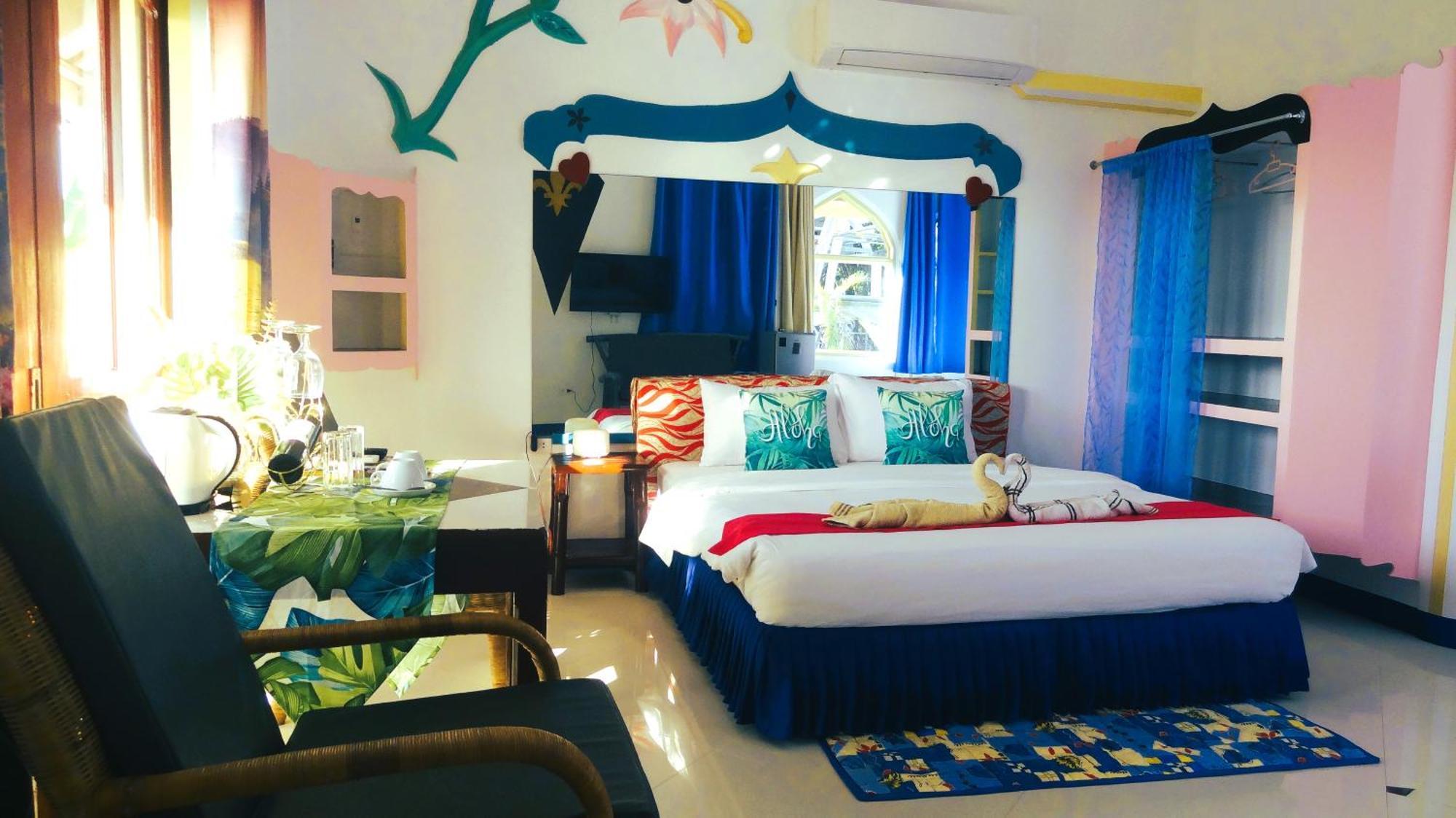 Mg Chateau Resort El Nido Exterior photo