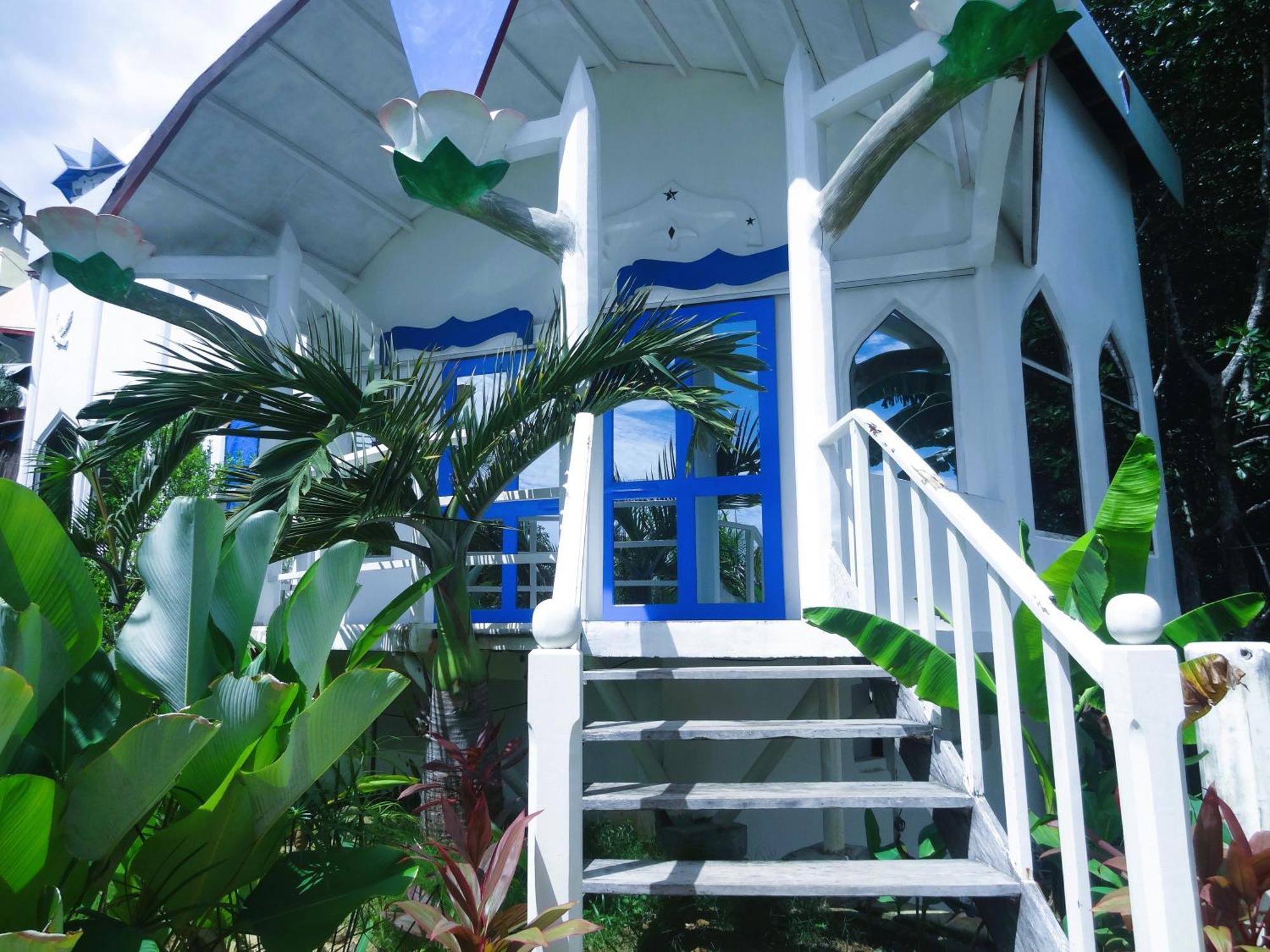 Mg Chateau Resort El Nido Exterior photo